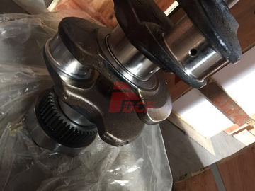 D7D ชิ้นส่วนเครื่องยนต์ดีเซลเพลาข้อเหวี่ยงเหล็กปลอมแปลงสำหรับ  240 Excavator Parts