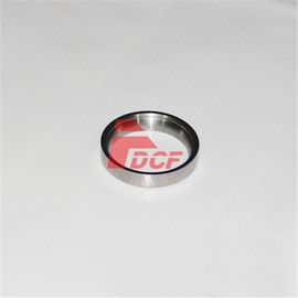 D6D เครื่องยนต์ Valve Seat สำหรับวอลโว่รถขุดอะไหล่เครื่องยนต์ 210 Valve Valve